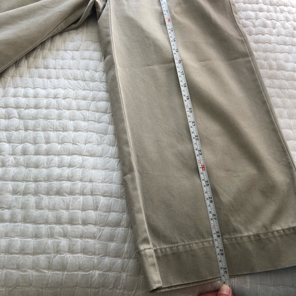 Liz Clairborn Crop Pants - Picture 4 of 6